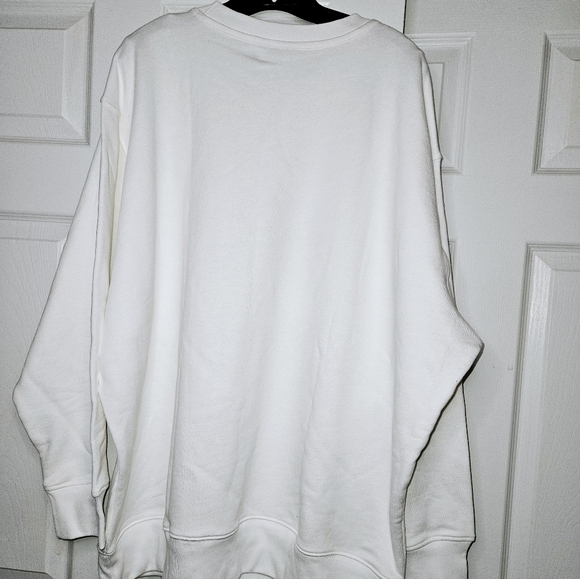 Sweater - Picture 3 of 4